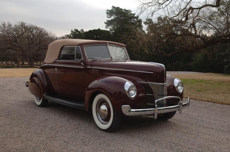  Ford DeLuxe Convertible Coupe 1940 года  (фото 80 из 80)
